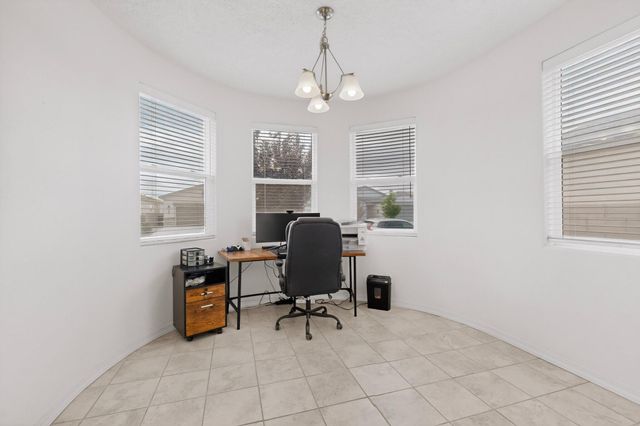 481 Rio Chama Circle SW, Los Lunas, NM 87031