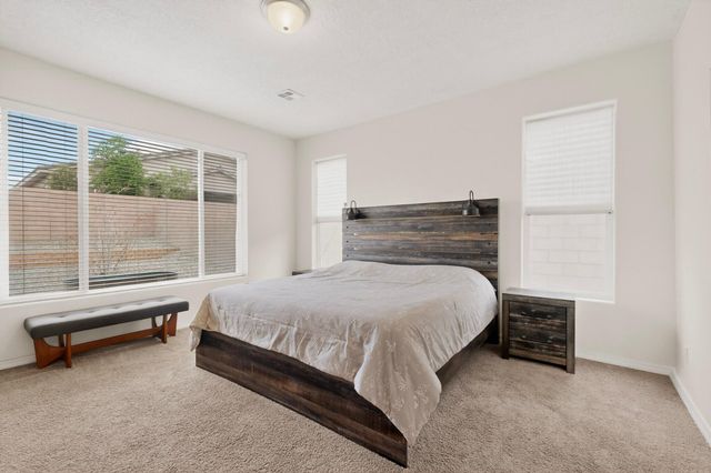 481 Rio Chama Circle SW, Los Lunas, NM 87031