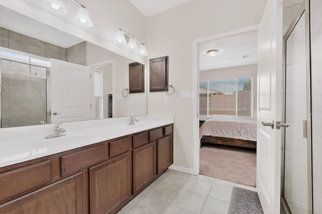 481 Rio Chama Circle SW, Los Lunas, NM 87031
