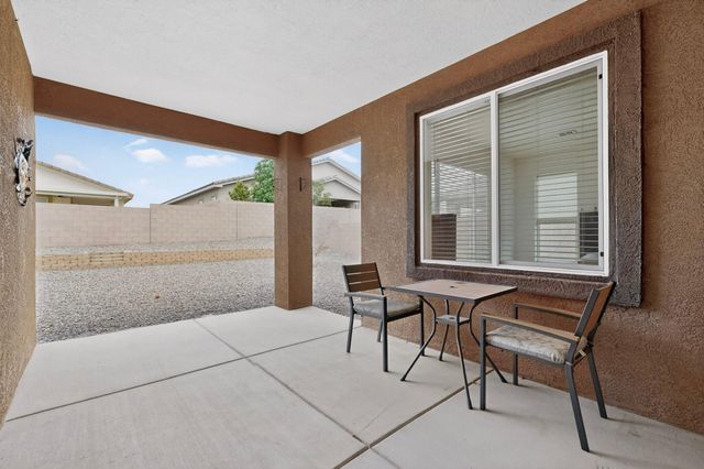 481 Rio Chama Circle SW, Los Lunas, NM 87031