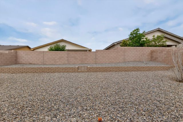 481 Rio Chama Circle SW, Los Lunas, NM 87031