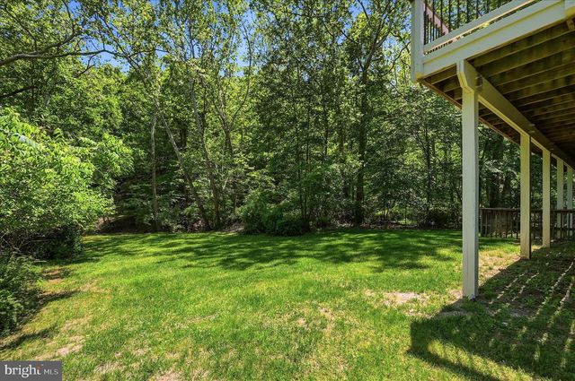 1201 LAKEVIEW DR, Cross Junction, VA 22625