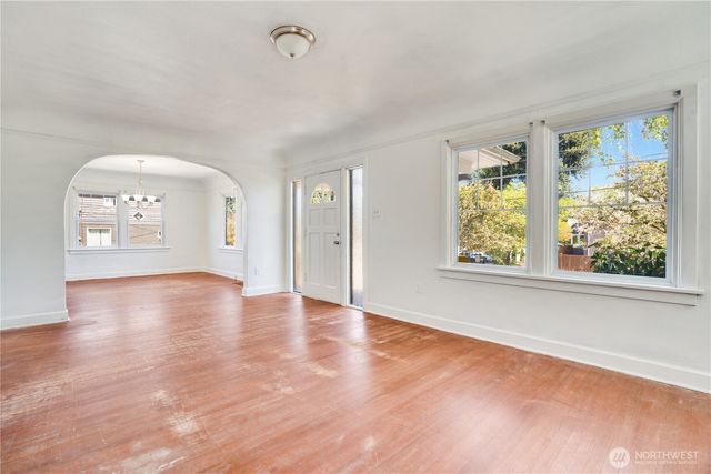 1102 S Anderson Street, Tacoma, WA 98405