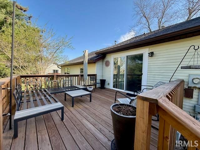 3829 S Laurel Court, Bloomington, IN 47401