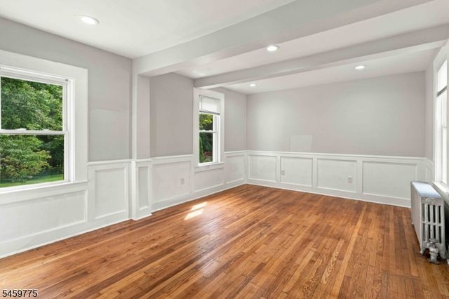 13 Malcolm St, Morristown Town, NJ 07960