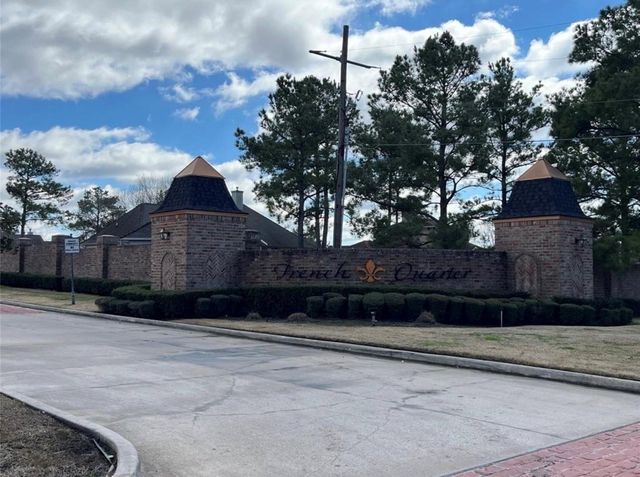 10888 Dauphine Street, Willis, TX 77318