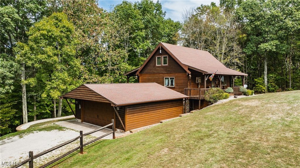 2207 Veto Road, Vincent, OH 45784