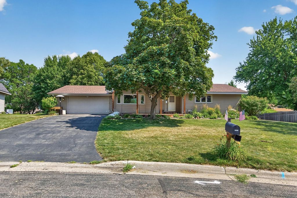 12912 18th Avenue S, Burnsville, MN 55337 — exterior