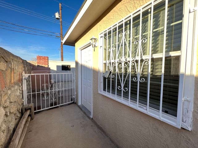 2713 Fir Street B, El Paso, TX 79925