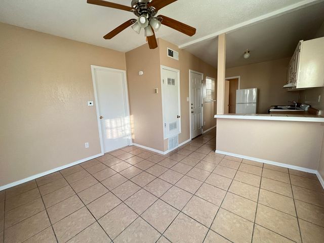 2713 Fir Street B, El Paso, TX 79925