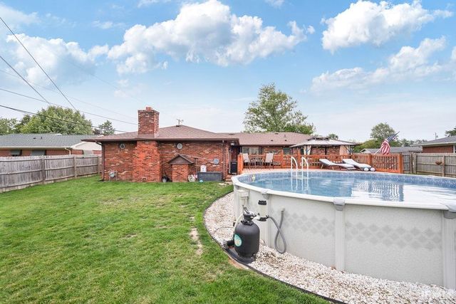 1515 PONTIAC Drive, Kokomo, IN 46902