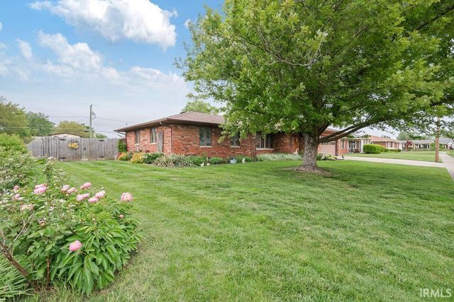 1515 PONTIAC Drive, Kokomo, IN 46902