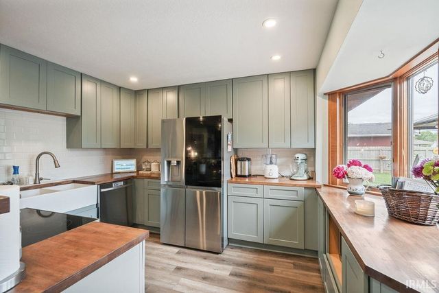 1515 PONTIAC Drive, Kokomo, IN 46902