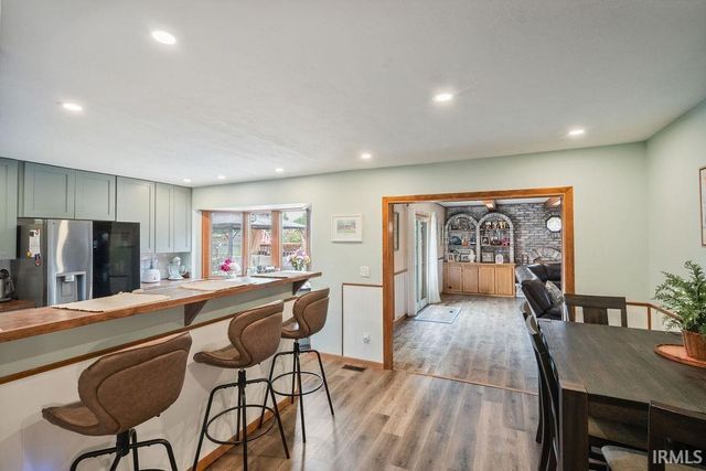 1515 PONTIAC Drive, Kokomo, IN 46902