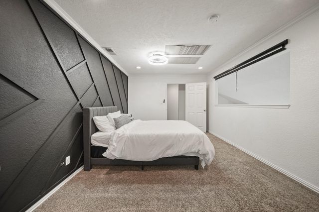 8100 Cambridge Street 61, Houston, TX 77054