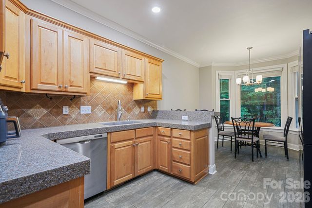 4437 Shannamara Drive, Matthews, NC 28104