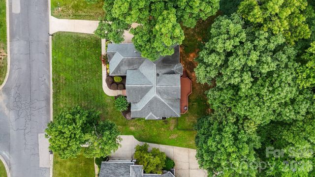 4437 Shannamara Drive, Matthews, NC 28104