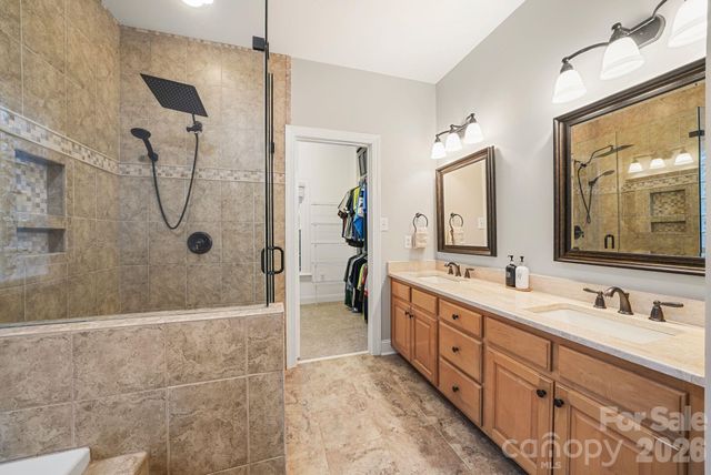 4437 Shannamara Drive, Matthews, NC 28104