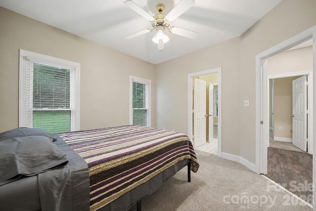 4437 Shannamara Drive, Matthews, NC 28104