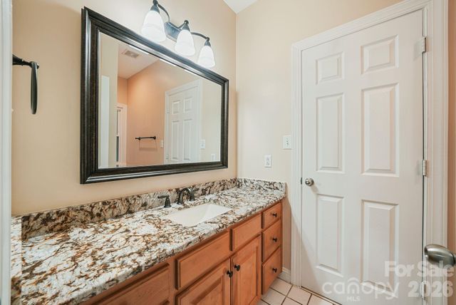 4437 Shannamara Drive, Matthews, NC 28104
