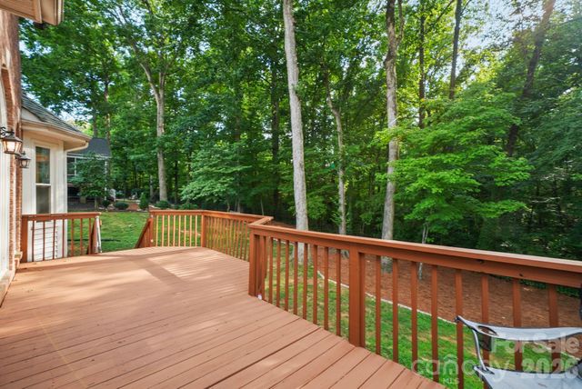 4437 Shannamara Drive, Matthews, NC 28104
