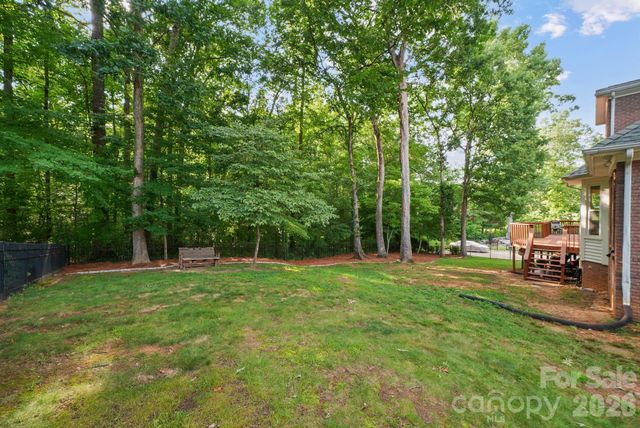 4437 Shannamara Drive, Matthews, NC 28104