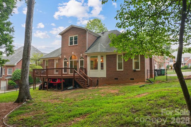 4437 Shannamara Drive, Matthews, NC 28104