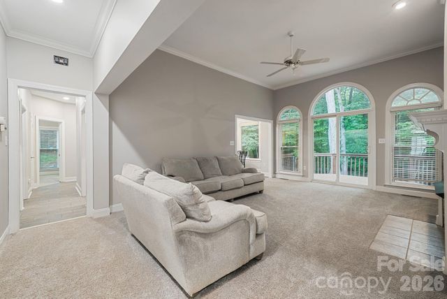 4437 Shannamara Drive, Matthews, NC 28104