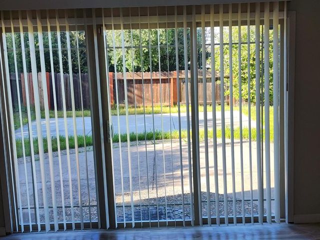 100 Yellowood Place, Pittsburg, CA 94565