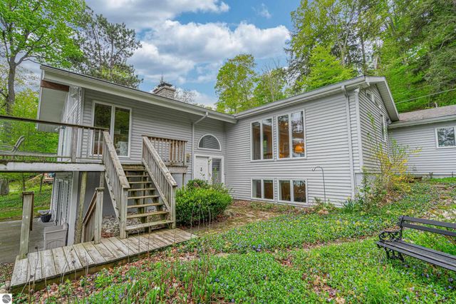 6514 Beech Tree Road, Glen Arbor, MI 49636