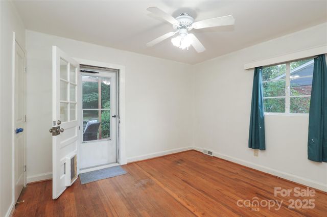 516 Northgate Avenue, Charlotte, NC 28209