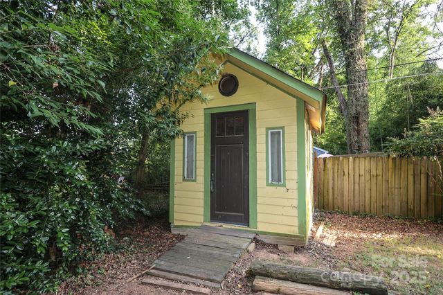 516 Northgate Avenue, Charlotte, NC 28209