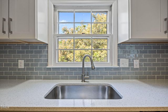 105 E Murray Avenue, Durham, NC 27704