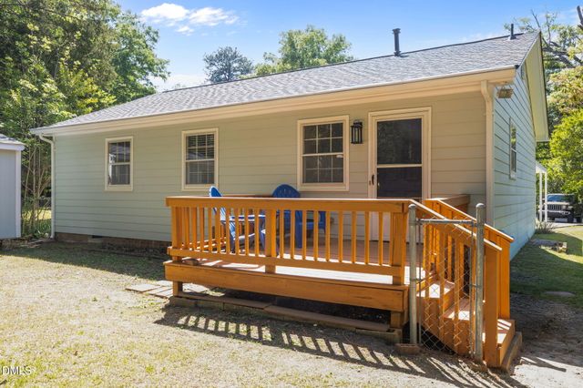 105 E Murray Avenue, Durham, NC 27704