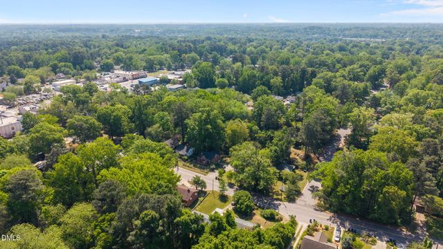 105 E Murray Avenue, Durham, NC 27704