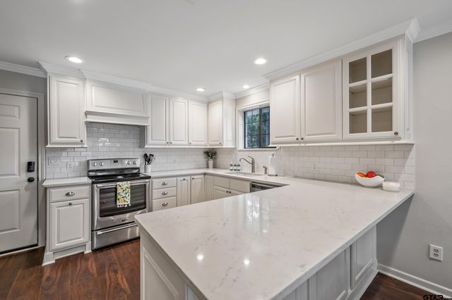 15531 Wilkinson Dr, Tyler, TX 75707