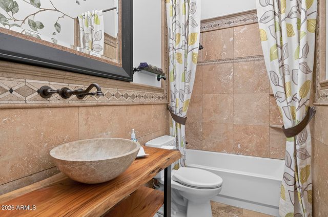 7639 W LIBBY Street, Glendale, AZ 85308