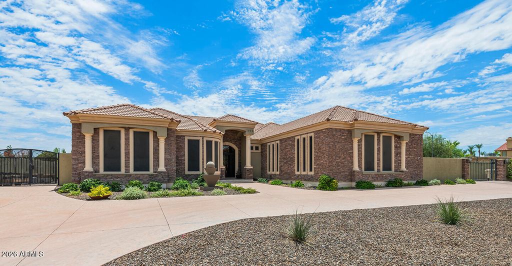 7639 W LIBBY Street, Glendale, AZ 85308