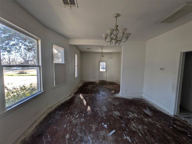 2225 NW 13th Street, Oklahoma City, OK 73107