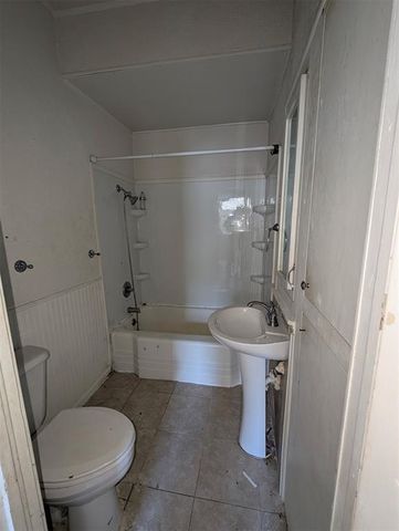 2225 NW 13th Street, Oklahoma City, OK 73107