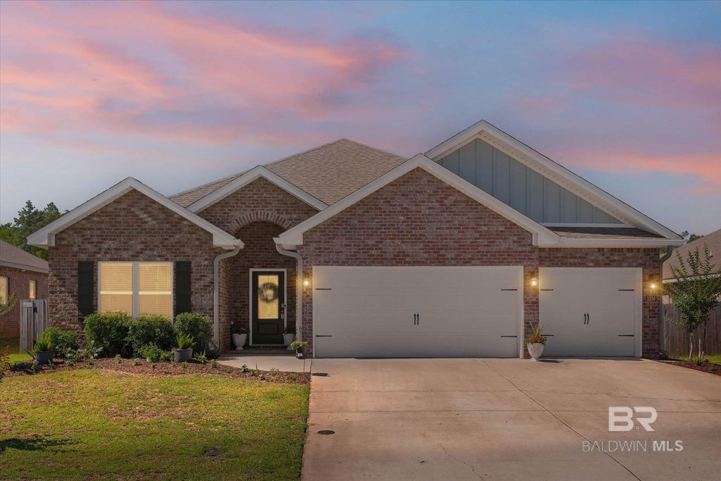3356 Woodlands Drive, Saraland, AL 36571