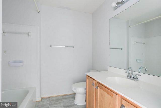 4014 FOUNTAIN BRIDGE CT, Fredericksburg, VA 22408