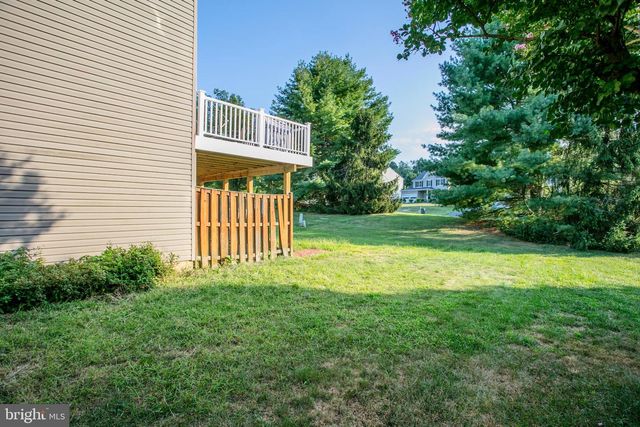 4014 FOUNTAIN BRIDGE CT, Fredericksburg, VA 22408