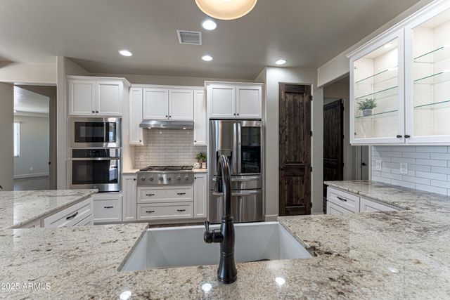 6397 E Red Oak Circle, Hereford, AZ 85615