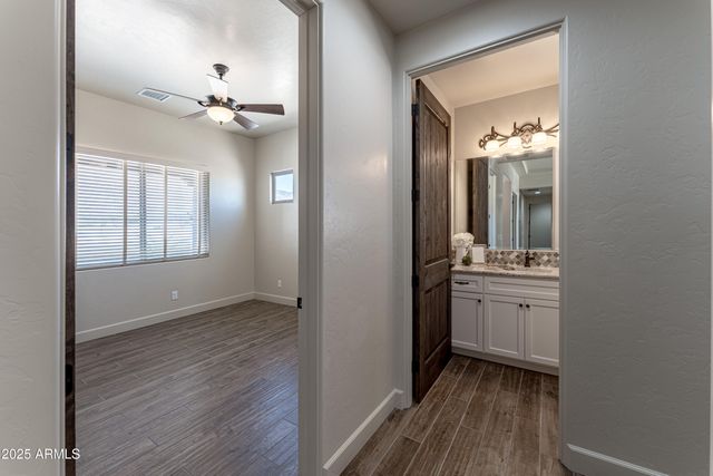 6397 E Red Oak Circle, Hereford, AZ 85615