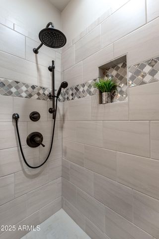 6397 E Red Oak Circle, Hereford, AZ 85615