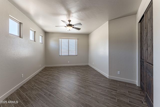 6397 E Red Oak Circle, Hereford, AZ 85615