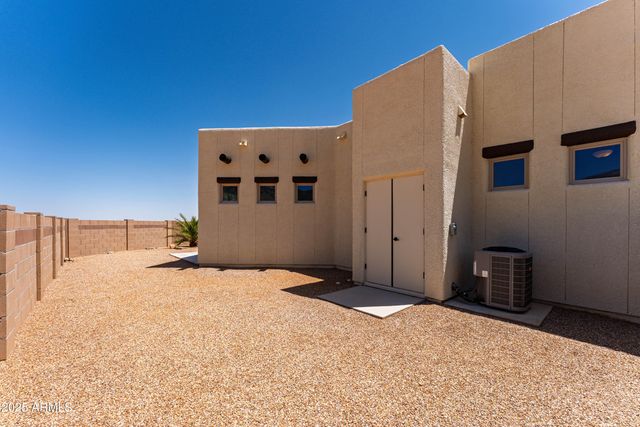 6397 E Red Oak Circle, Hereford, AZ 85615