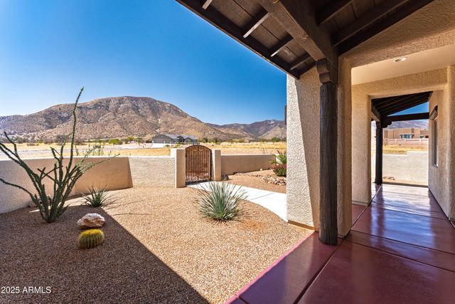 6397 E Red Oak Circle, Hereford, AZ 85615