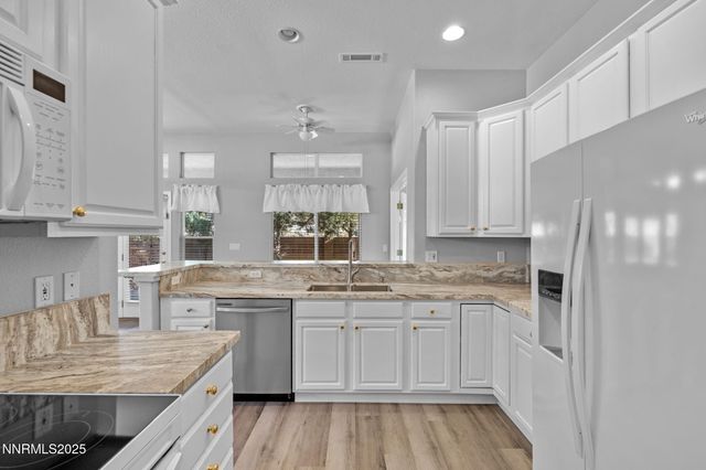 412 Sierra Leaf Circle, Reno, NV 89511